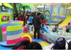 Can Childrens Behavior in Indoor Play Equipment Reflect Their Ethics