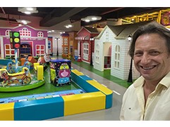 Safety Issues That Children Should Pay Attention To When Playing In The Amusement Park Safety Issues That Children Should Pay Attention To When Playing In The Amusement Park